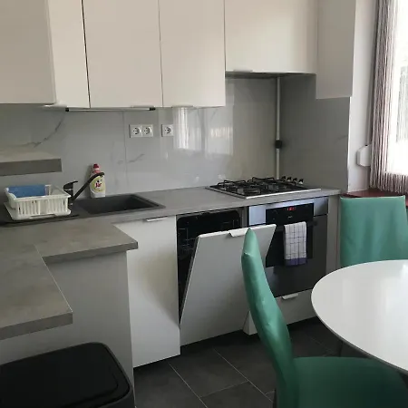 Bella Apartment Balatonalmadi