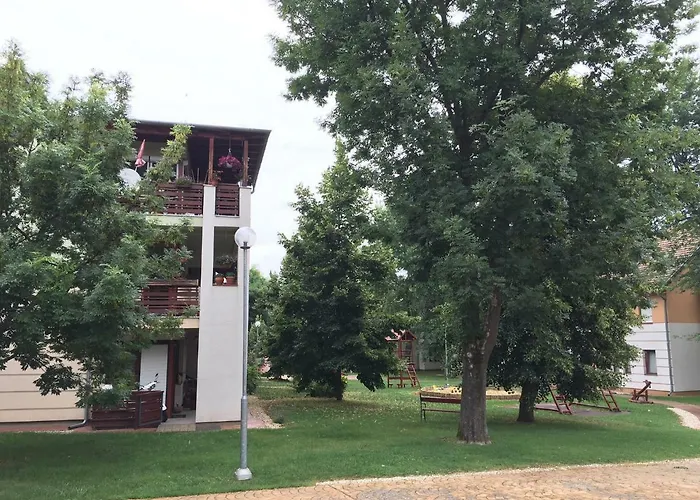 Bella Apartamento Balatonalmádi